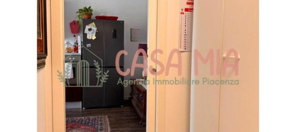 3 rooms Apartment in Gragnano Trebbiense, Italy No. 129297 18