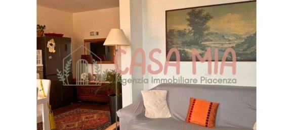 3 rooms Apartment in Gragnano Trebbiense, Italy No. 129297 14