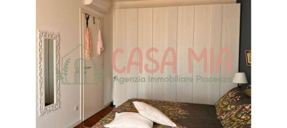 3 rooms Apartment in Gragnano Trebbiense, Italy No. 129297 4