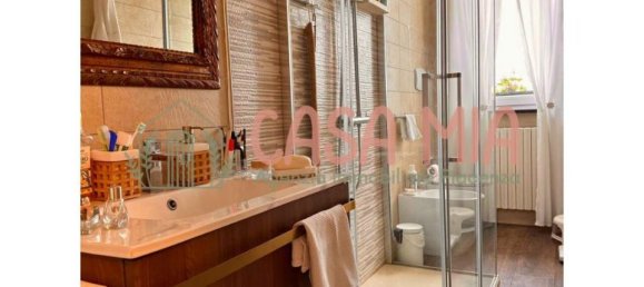 3 rooms Apartment in Gragnano Trebbiense, Italy No. 129297 22