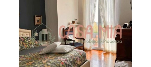 3 rooms Apartment in Gragnano Trebbiense, Italy No. 129297 25