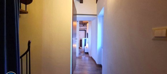 3غرفة منزل في Erli, Italy رقم 82928 24