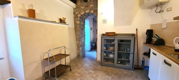 3غرفة منزل في Erli, Italy رقم 82928 18