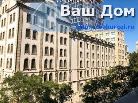 3 bedrooms Apartment in Baku, Azerbaijan No. 1