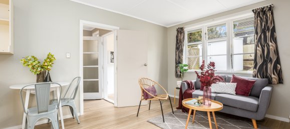 2 Schlafzimmer Haus in Ranui, New Zealand, Nr. 105 5