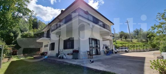 Вилла с 13 комнатами в Сора, Италия № 276668 8