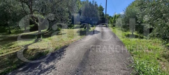 Вилла с 13 комнатами в Сора, Италия № 276668 17