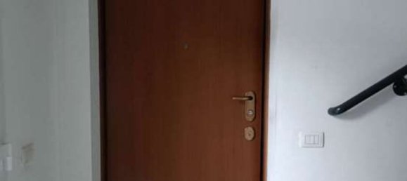 3 rooms Apartment in Guanzate, Italy No. 2831 3