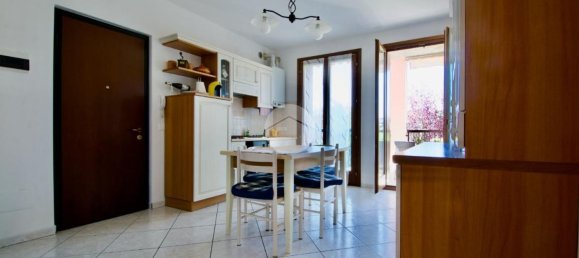 3 rooms Apartment in Sirmione, Italy No. 286149 5