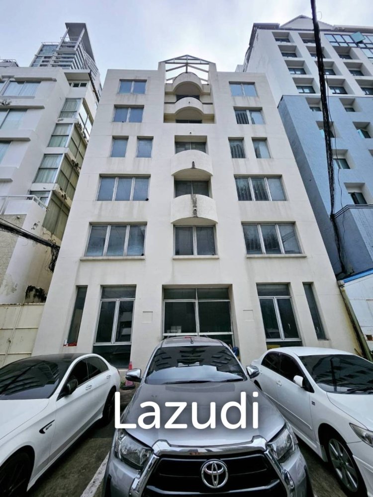 Oficina en Huai Khwang, Thailand 720 m² No. 26852