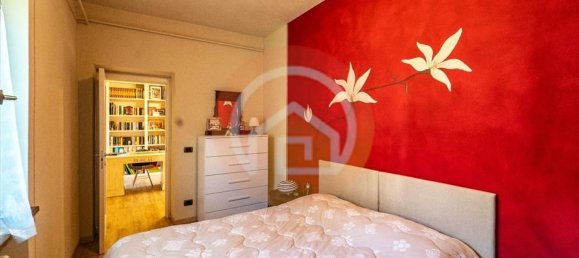 6 rooms Villa in Barga, Italy No. 168993 24