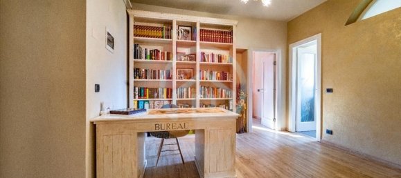 6 rooms Villa in Barga, Italy No. 168993 25