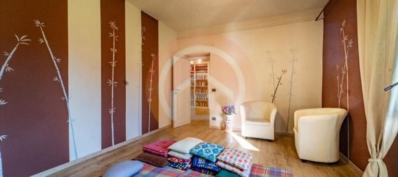 6 rooms Villa in Barga, Italy No. 168993 26
