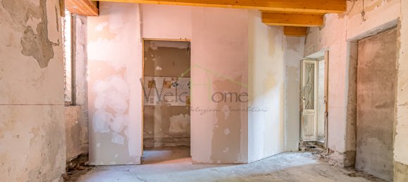 3 غرف نوم منزل في Ponte Lambro, Italy رقم 145754 30