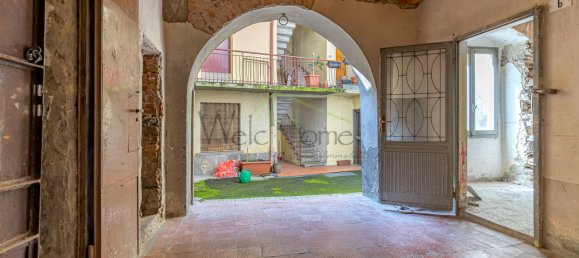 3 غرف نوم منزل في Ponte Lambro, Italy رقم 145754 12