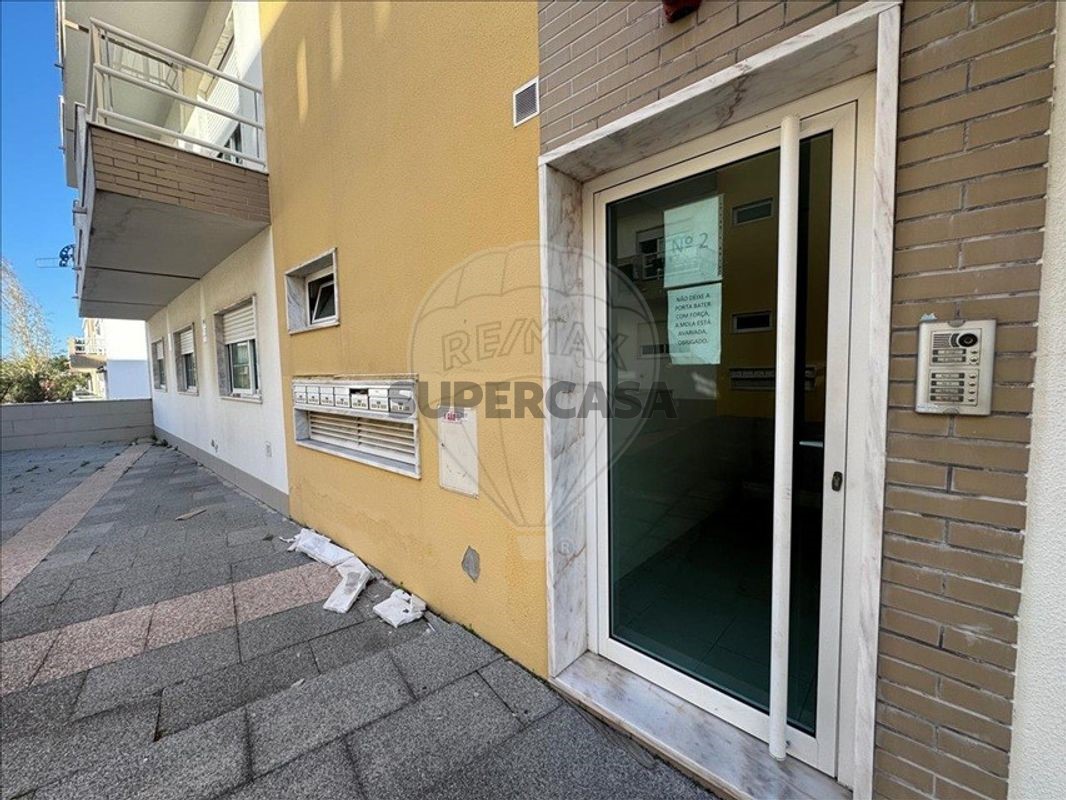 3 Schlafzimmer Doppelhaus in Barreiro, Portugal, Nr. 284626