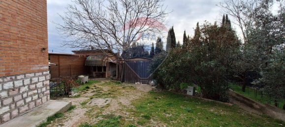 8 rooms House in Trevi, Italy No. 40866 12