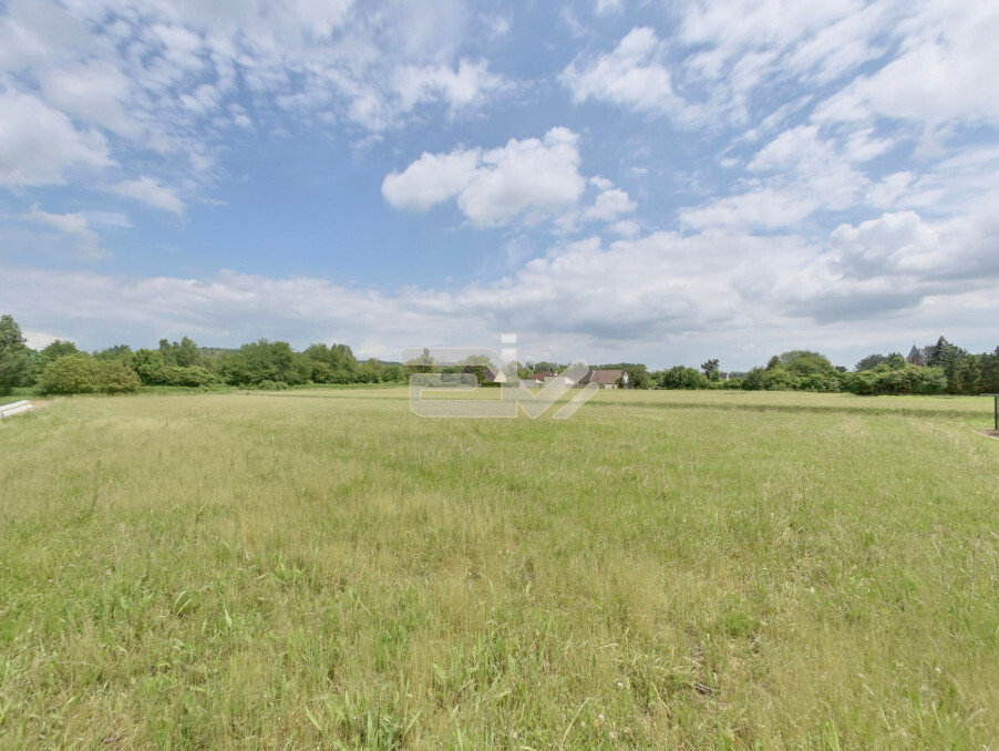 Grundstück in Braine, France, Nr. 61813