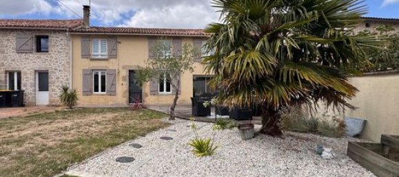 Casa de 5 dormitorios en Bressuire, France No. 304577 2