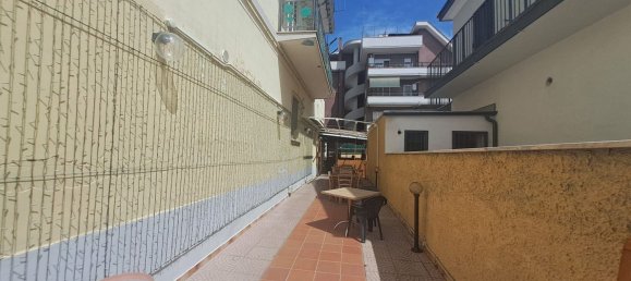 Коммерческая недвижимость 130м² в Ладисполи, Италия № 338059 12