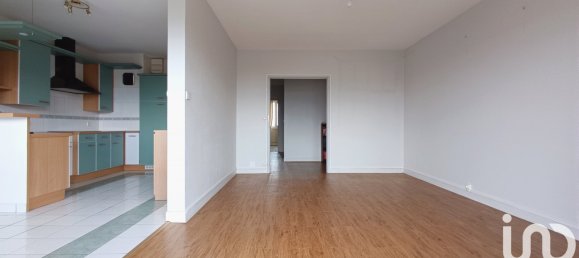 Apartamento de 3 dormitorios en Chateauroux, France No. 58871 2