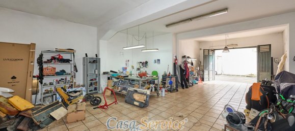 3-salle Maison à Taviano, Italy No. 237512 4
