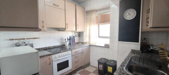4 bedrooms Apartment in Cordoba, Spain No. 177963 8