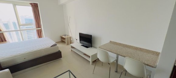 Estudio en Jumeirah Lake Towers, UAE No. 9246 9