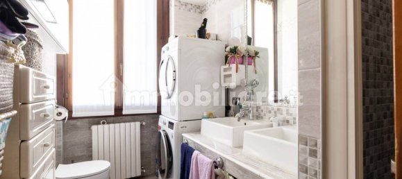 2 غرف نوم شقة في Mariano Comense, Italy رقم 223502 12