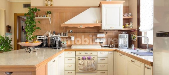 2 غرف نوم شقة في Mariano Comense, Italy رقم 223502 7