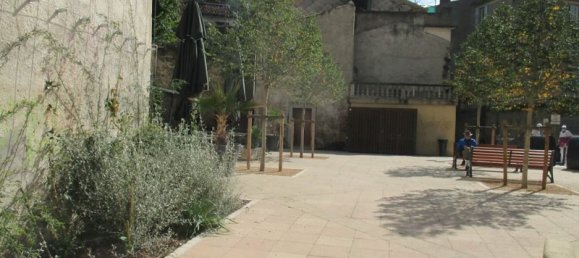 2 rooms Commercial property in Foix, France No. 208555 5