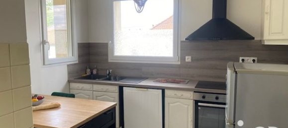 3 Schlafzimmer Haus in Villeneuve-Saint-Germain, France, Nr. 305054 4