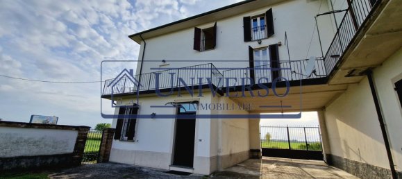 5 rooms House in Casatisma, Italy No. 147783 5