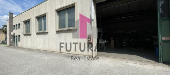 710m² Warehouse in Fossò, Italy No. 283039 6