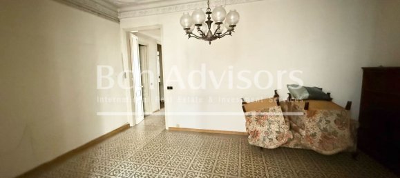 Apartamento de 3 dormitorios en Eixample, Spain No. 164746 2