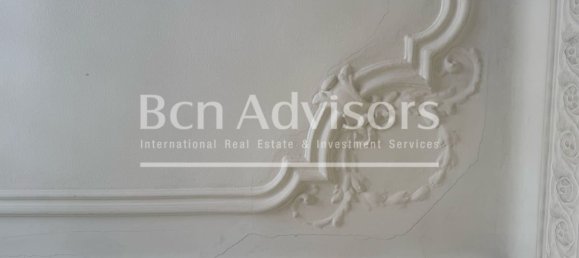 Apartamento de 3 dormitorios en Eixample, Spain No. 164746 5