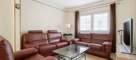 Здание 156м² в Пуйи, Франция № 324774 3