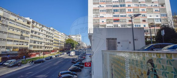 Дуплекс с 4 спальнями в Лиссабон, Португалия № 10653 37