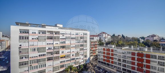 Дуплекс с 4 спальнями в Лиссабон, Португалия № 10653 32