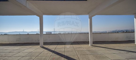 Дуплекс с 4 спальнями в Лиссабон, Португалия № 10653 38