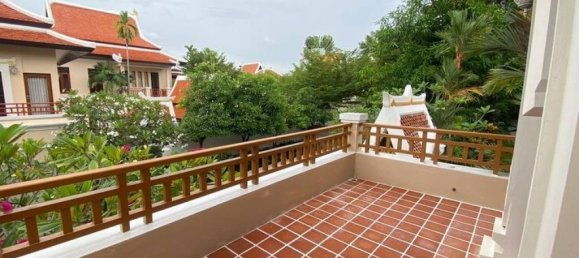 3 bedrooms Villa in Pattaya, Thailand No. 14212 10
