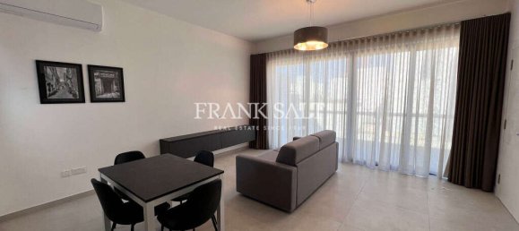 2 bedrooms Penthouse in Saint Julian's, Malta No. 4773 2