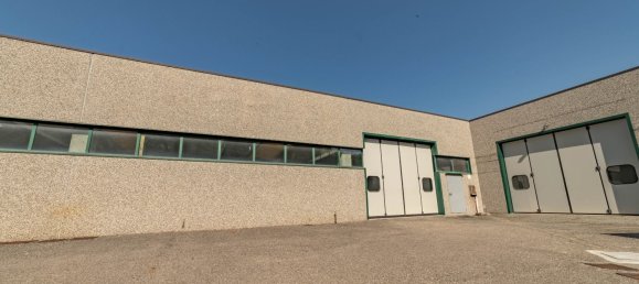 Lagerhaus in Castiglione Olona, Italy 405m², Nr. 261279 2