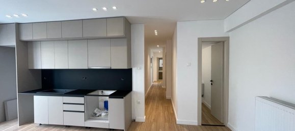 3 bedrooms Apartment in Athens, Greece No. 2906 2