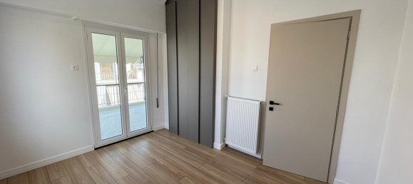 3 bedrooms Apartment in Athens, Greece No. 2906 18