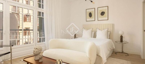 3 bedrooms Apartment in Ciutat Vella, Spain No. 156455 17