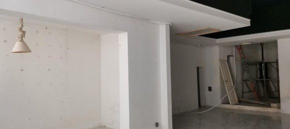 166m² Commercial property in Poggibonsi, Italy No. 286204 14