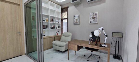 5 Schlafzimmer Haus in Pattaya, Thailand, Nr. 71826 12