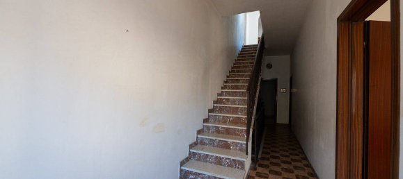 6 Schlafzimmer Haus in Vittoria, Italy, Nr. 351554 17