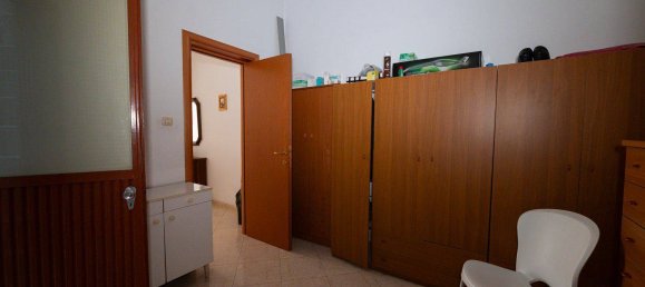 6 Schlafzimmer Haus in Vittoria, Italy, Nr. 351554 14